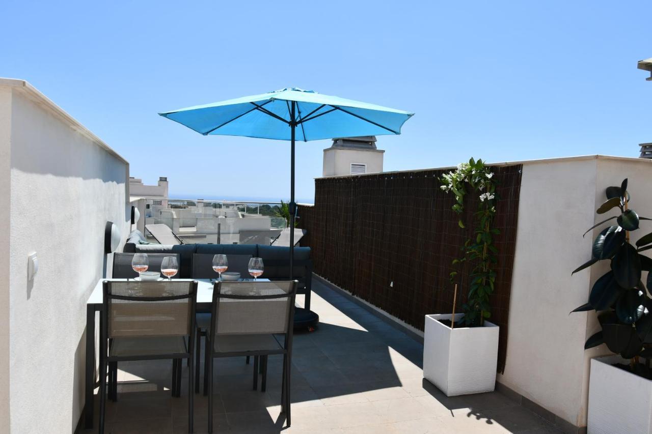 Luxurious Flat & Private Rooftop In Villamartin Orihuela Costa Dehesa de Campoamor  Dış mekan fotoğraf