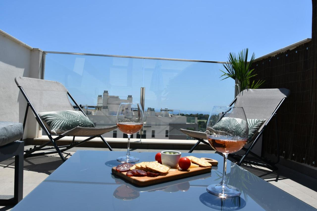 Luxurious Flat & Private Rooftop In Villamartin Orihuela Costa Dehesa de Campoamor  Dış mekan fotoğraf