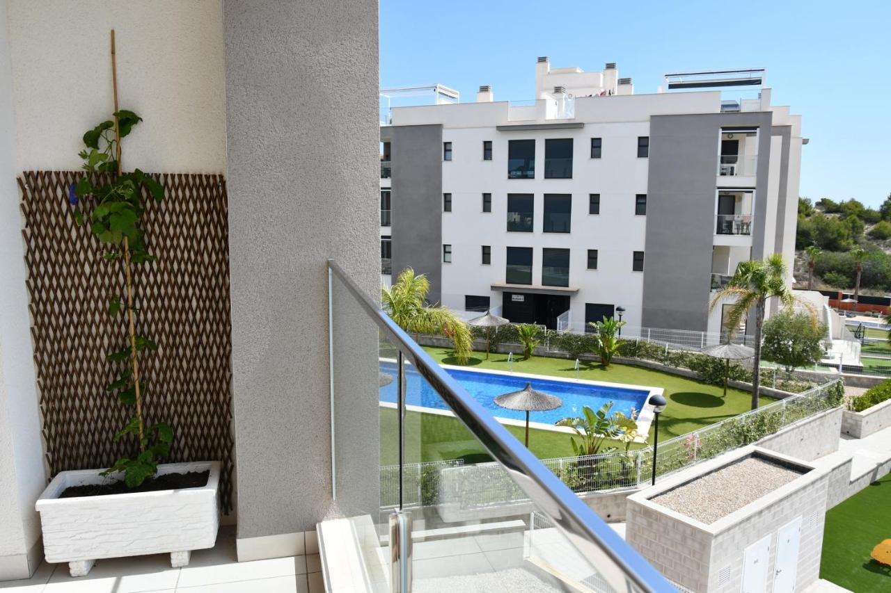 Luxurious Flat & Private Rooftop In Villamartin Orihuela Costa Dehesa de Campoamor  Dış mekan fotoğraf